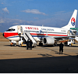 珠海莲洲航空货运航空快运业稳步发展的原因是什么？
